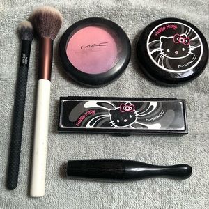 MAC makeup bundle